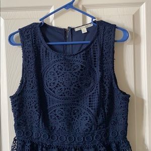 Sleeveless formal dress